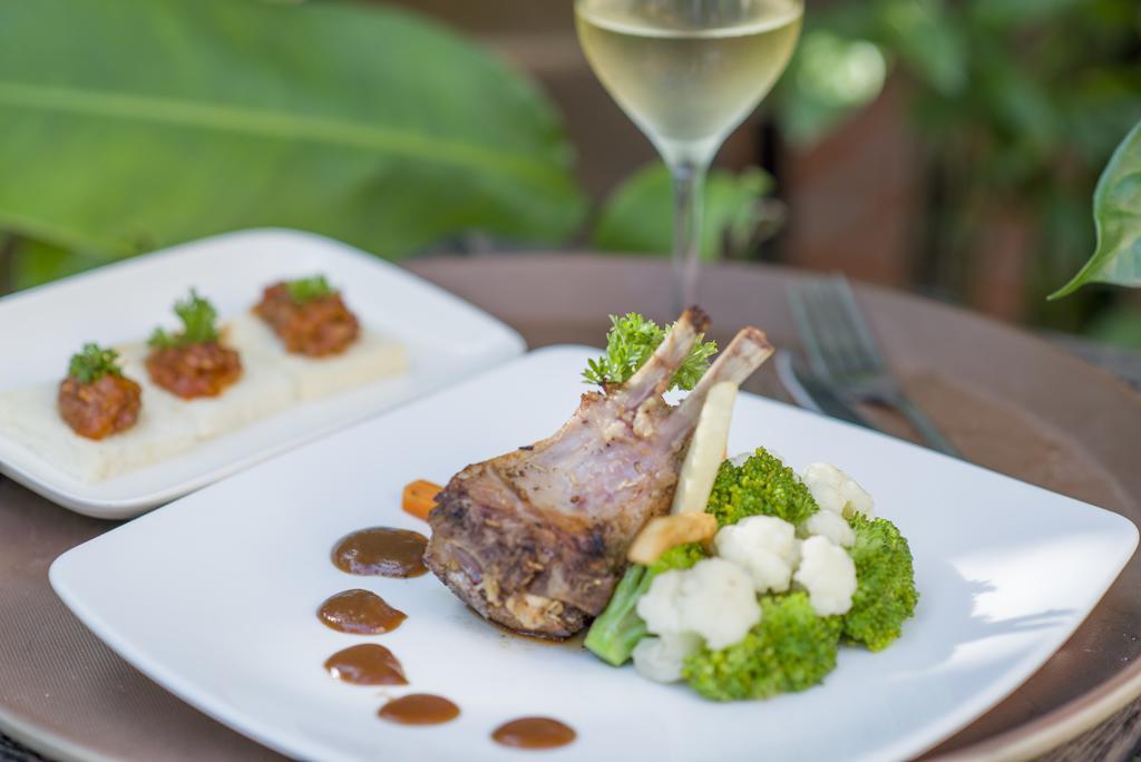 Skor Boutique Hotel Siem Reap Luaran gambar