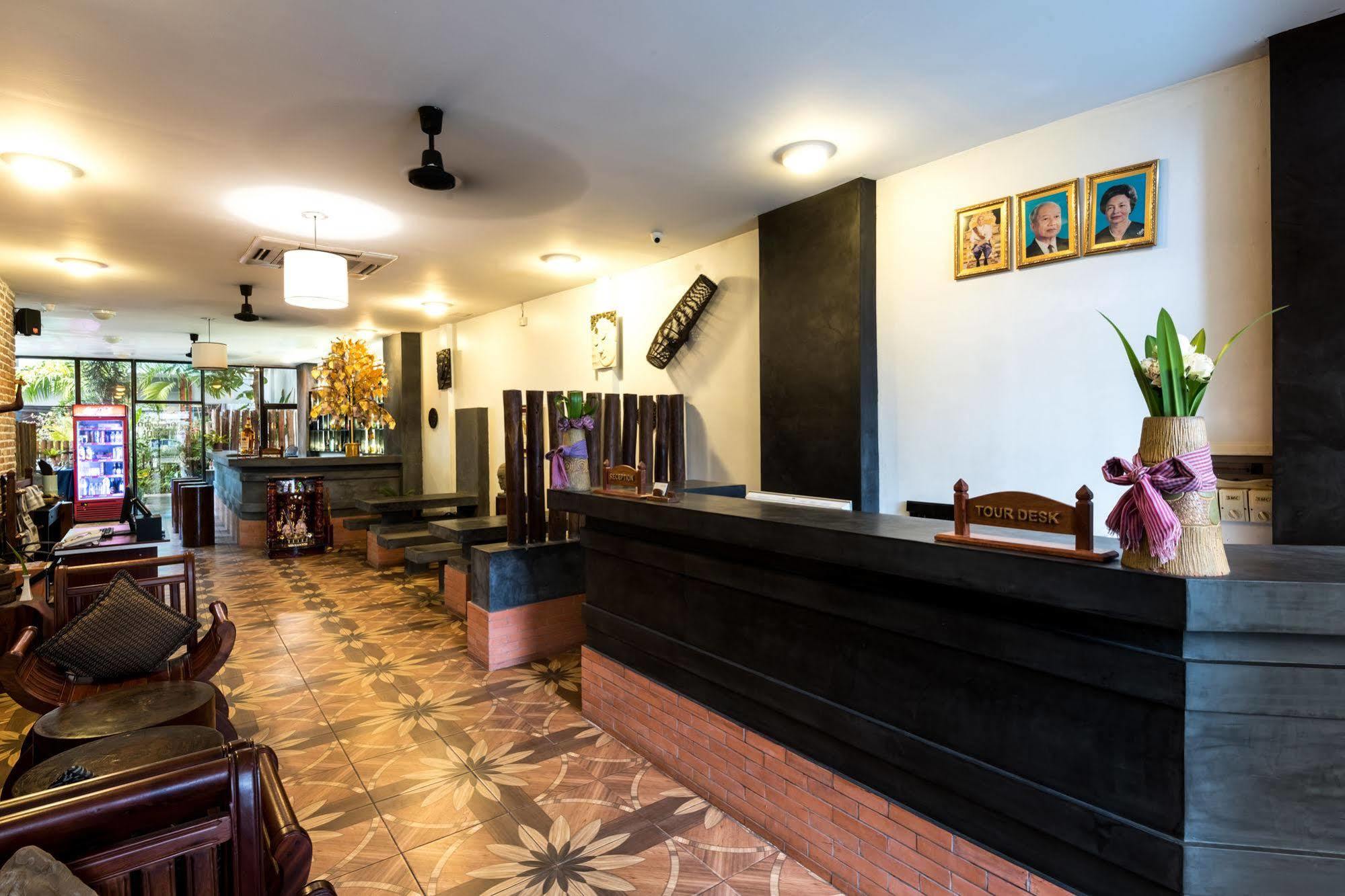 Skor Boutique Hotel Siem Reap Luaran gambar