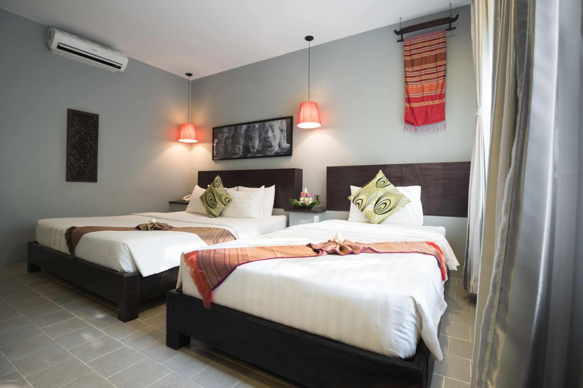 Skor Boutique Hotel Siem Reap Luaran gambar